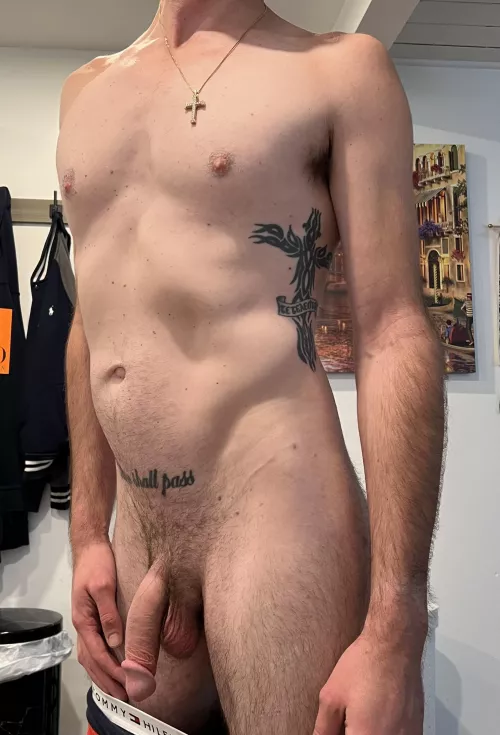 [32m] 666 & a soft 10” dick