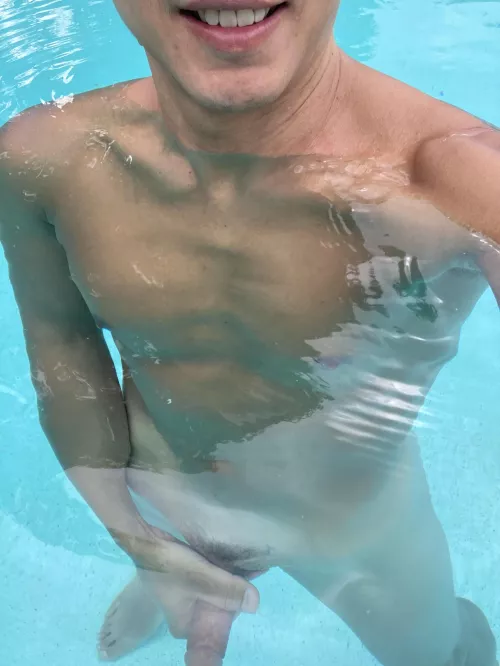 [48] something’s cum up, would you be a helpful neighbor and give me a hand? 😈😜