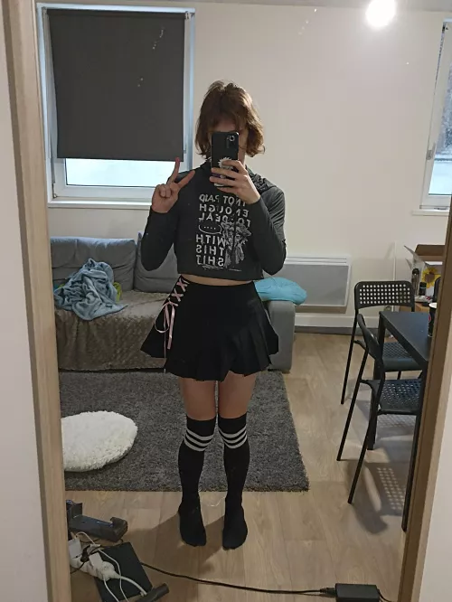 Do i give off fem vibes ? 🥺