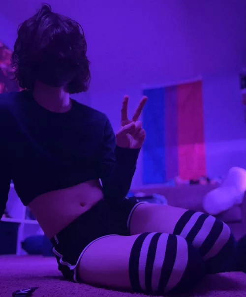 happy femboy friday :3333