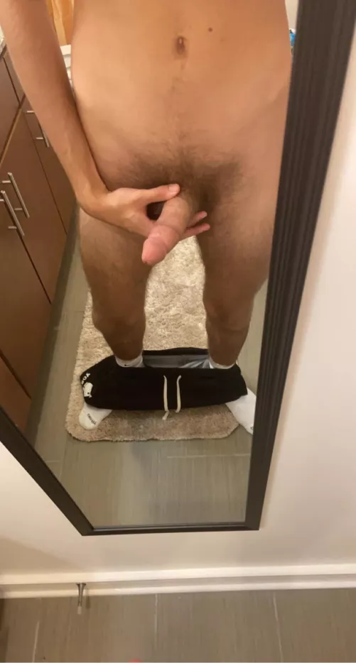 Need someone to give me CEI to cum into my own mouth. DM.