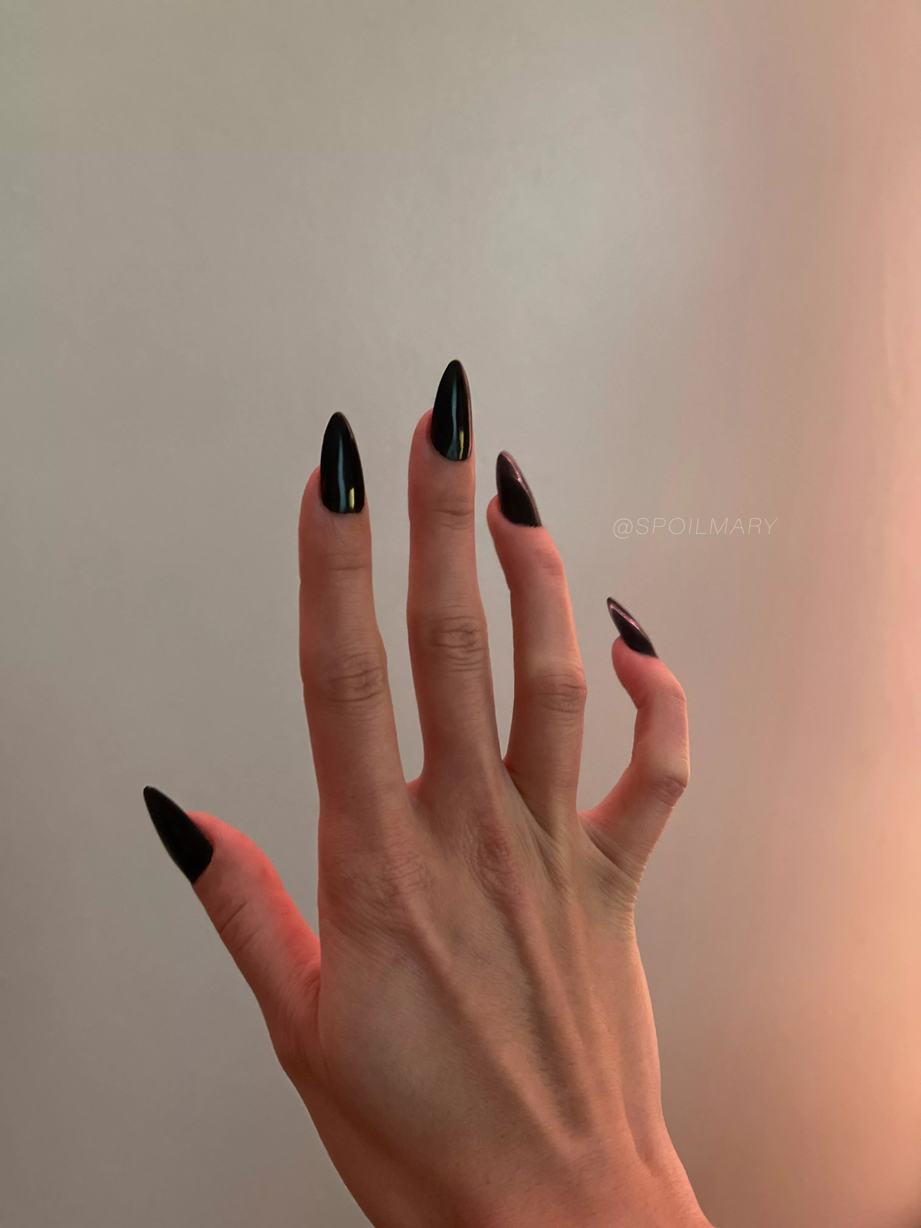 Black claws
