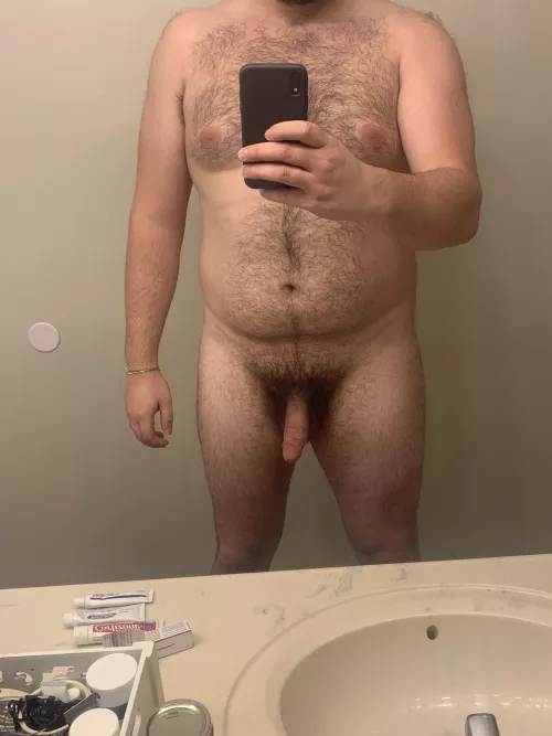 M 26, 260, pounds - first time posting a nude lol