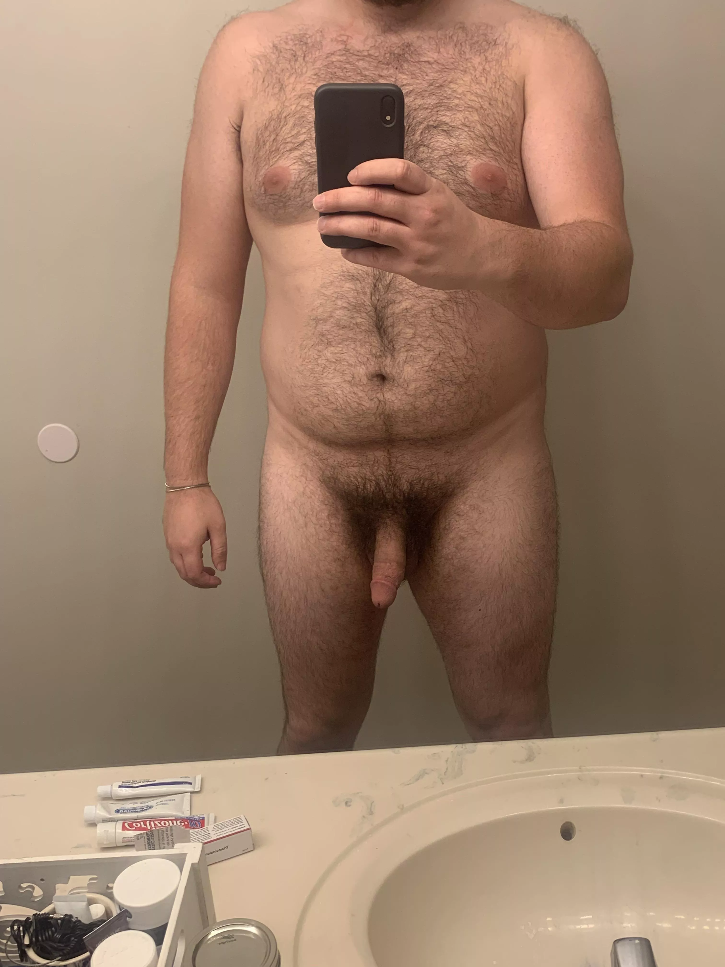 M 26, 260, pounds - first time posting a nude lol