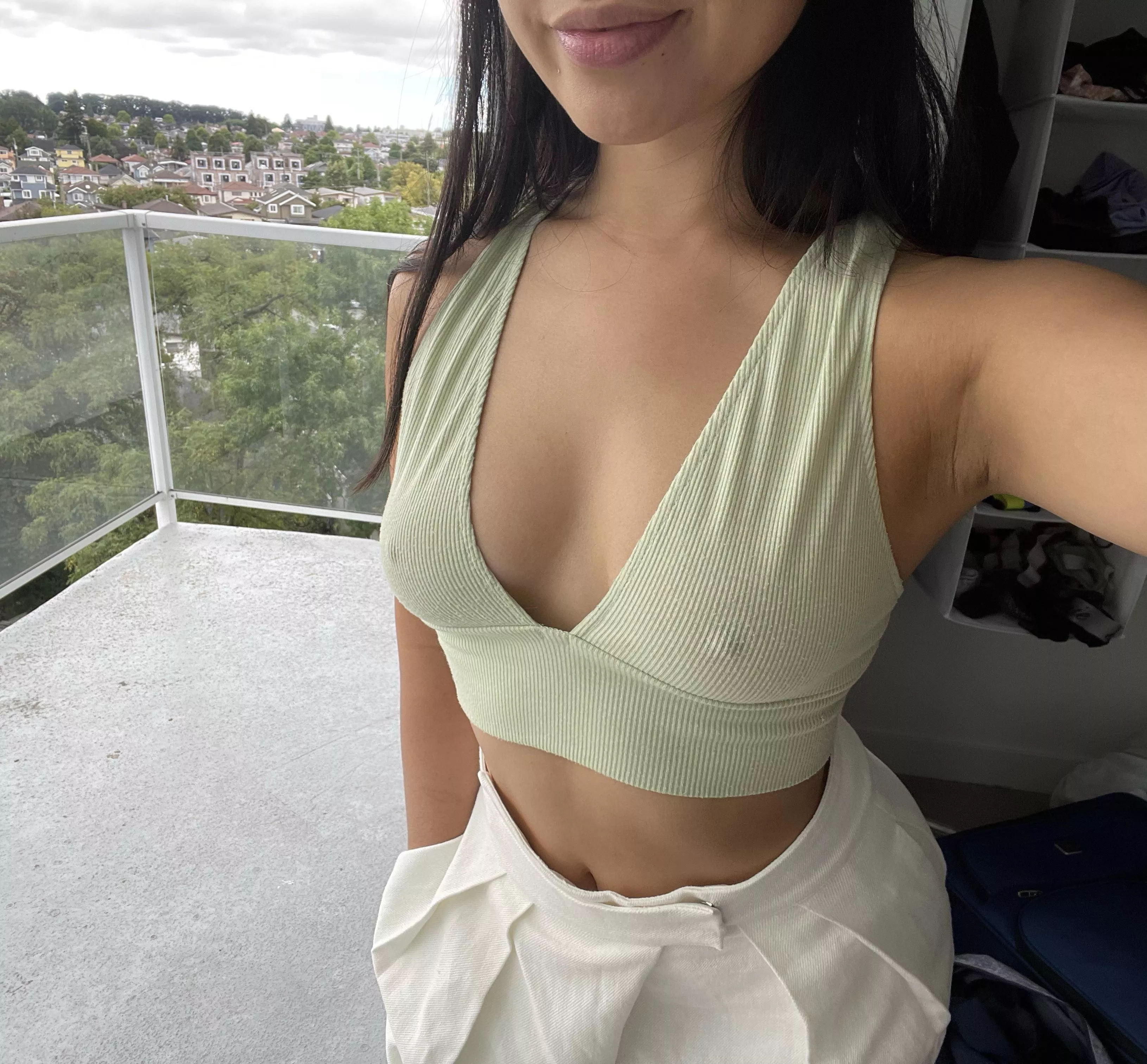 Should I go out like this? 🤭🌸🍀🍀🌱