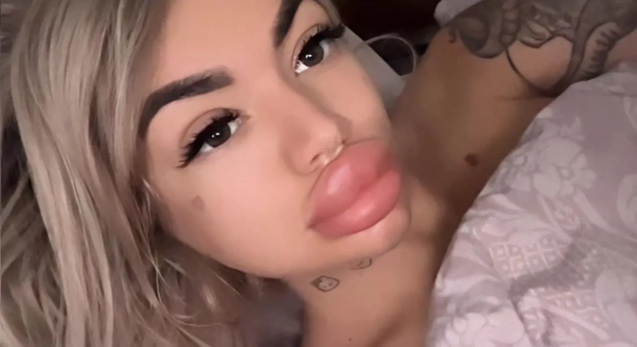 Those lips are beautiful Those lips are beautiful