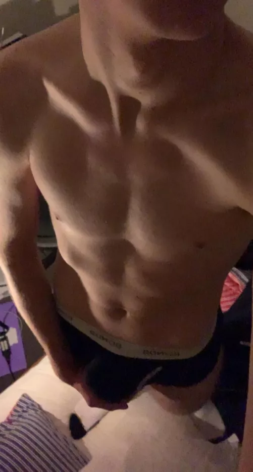 who wants a better look?