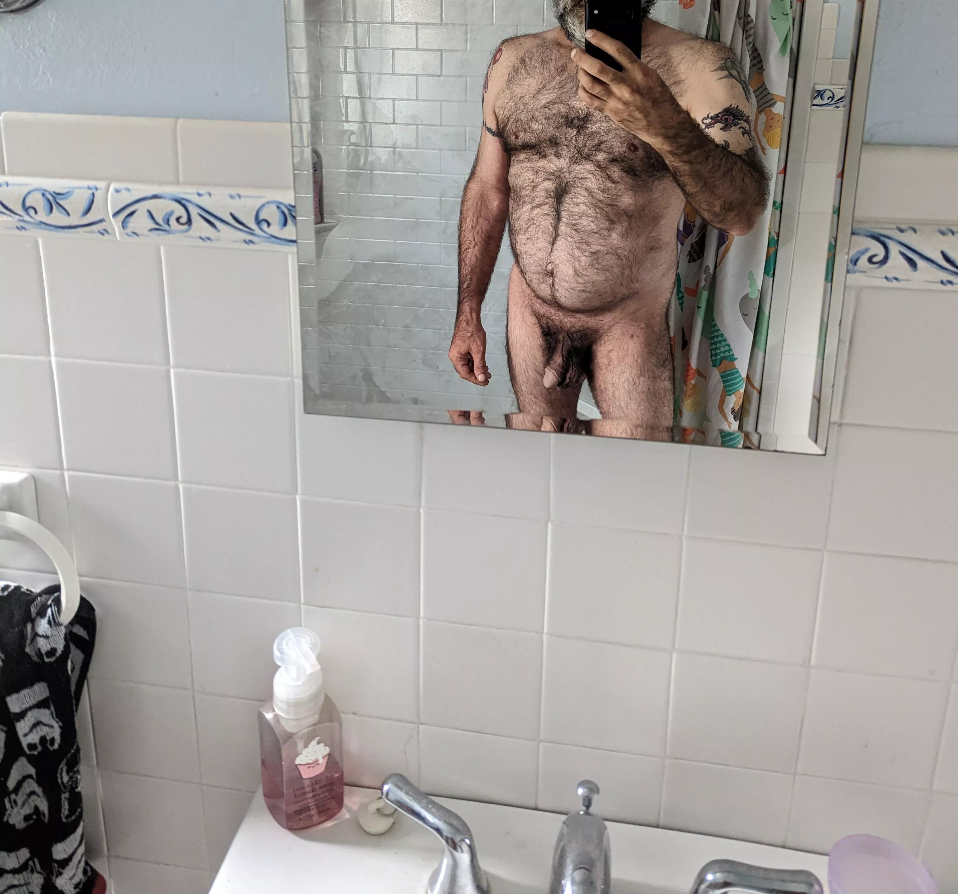48M 5'11 215lbs. Pretty much my first nude on Reddit because I never felt attractive enough to post a full nude. So I'm nervous about this! Not sure how long I will keep this post up lol