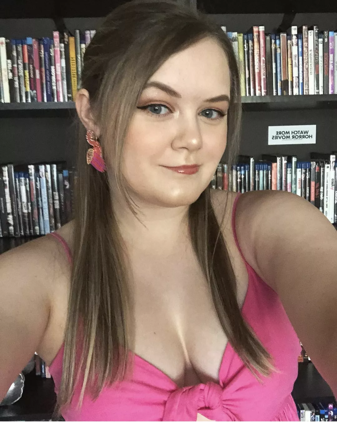 Do a cum tribute all over Lilly's sexy thick body.