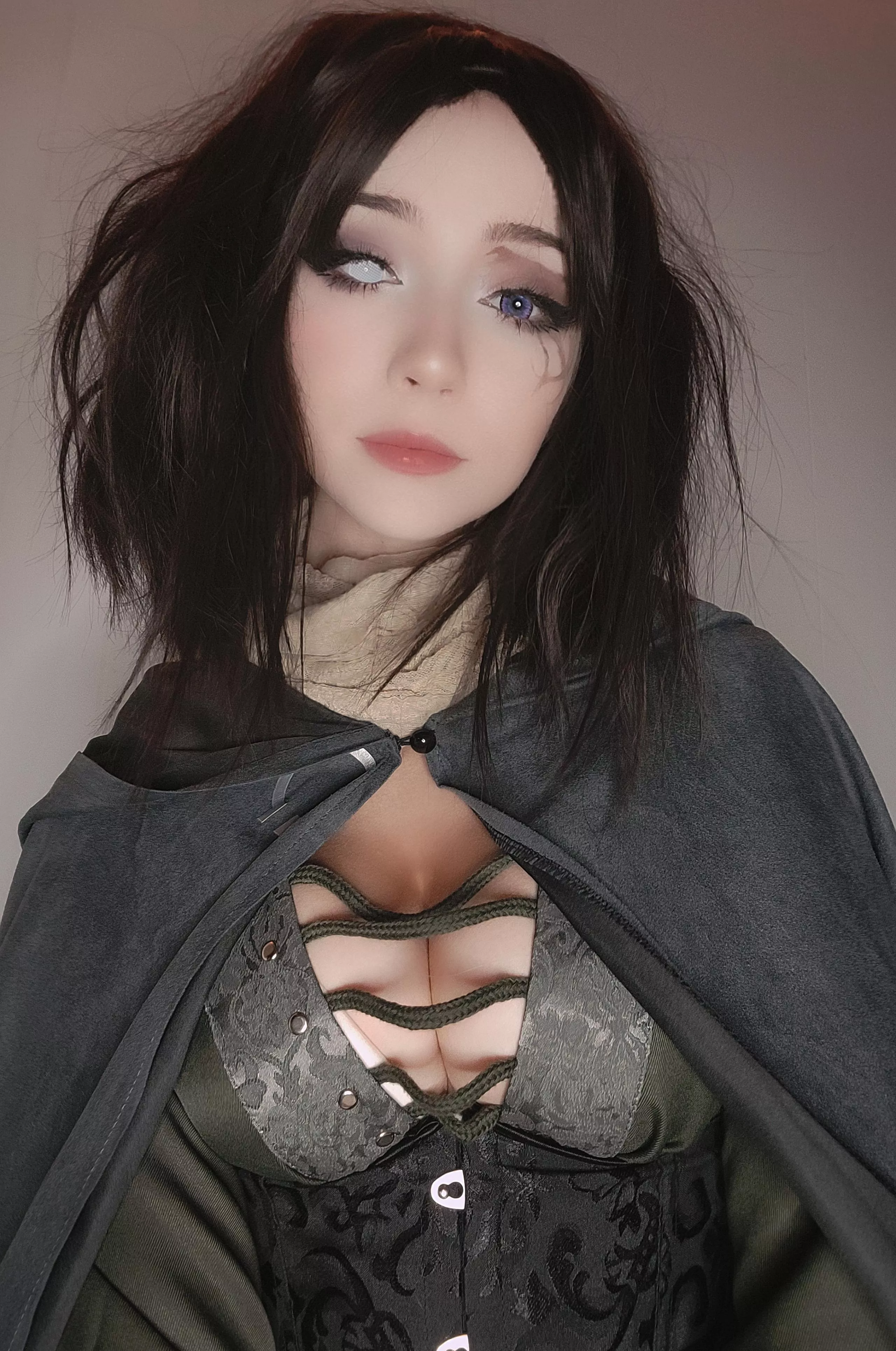 Frenzied Flame Melina cosplay by Skyexsummers!