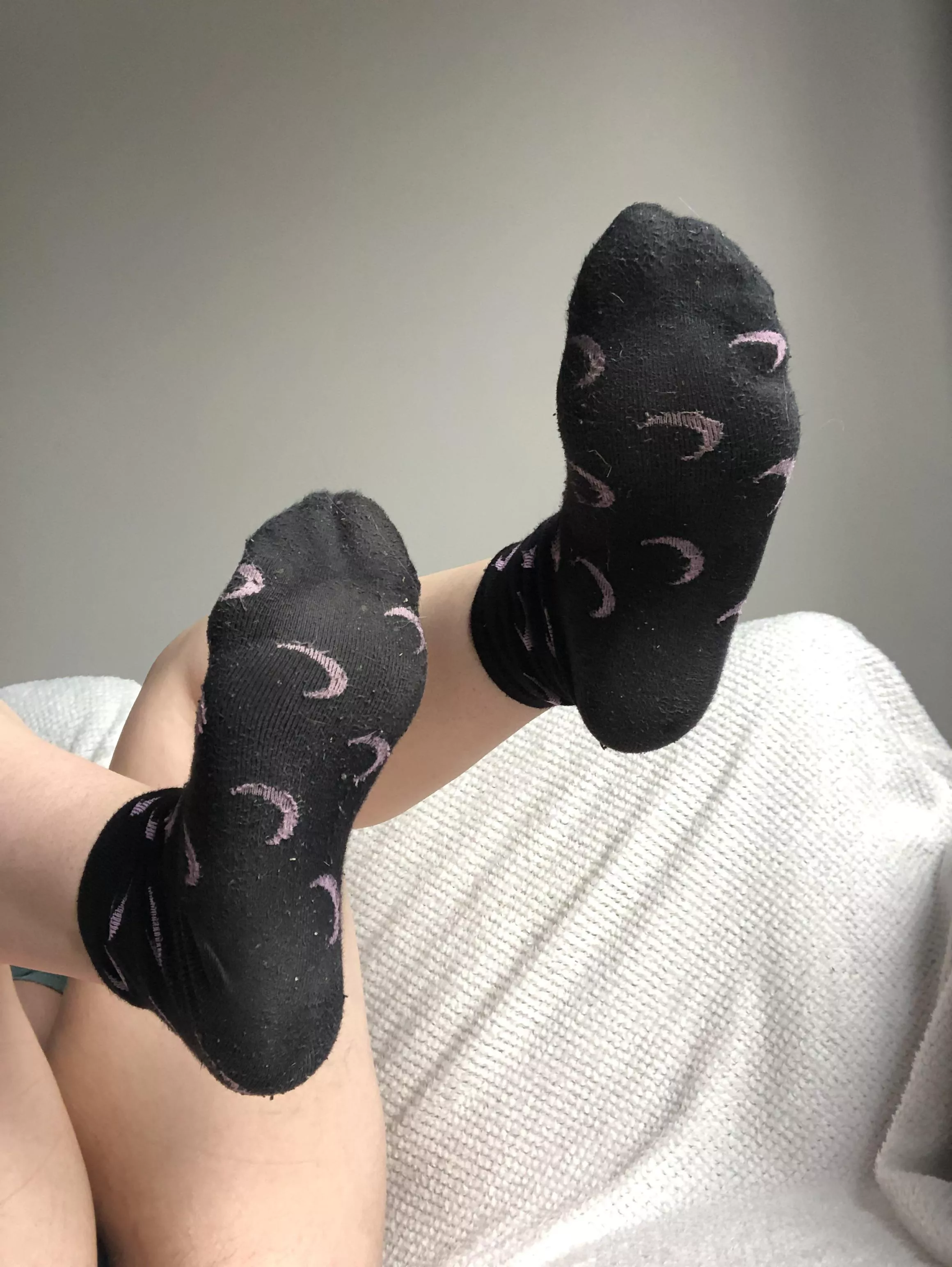 my dreamy feet in my dirty dreamy moon socks🌙💖