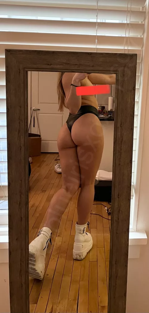 [SELLING] 💖 Your Asian Babygirl [22F] 💖 Worn panties, femdom, digital content, cam, ass worship. I verify too! 💰 DM ON HERE or KIK: realblueirisxoxo1697