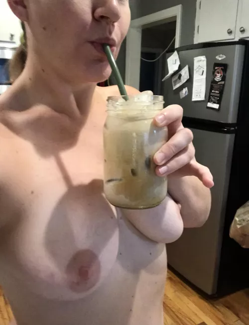 Sunday lattes always hit right 💯👊🏻