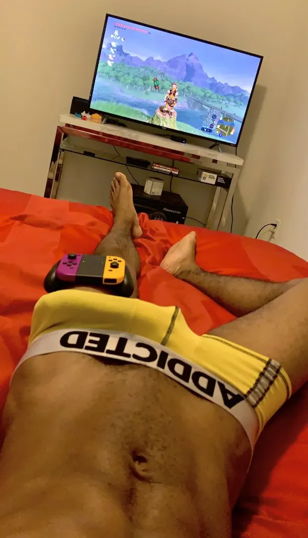 While we wait for BOTW 2 to come, want to make me cum?