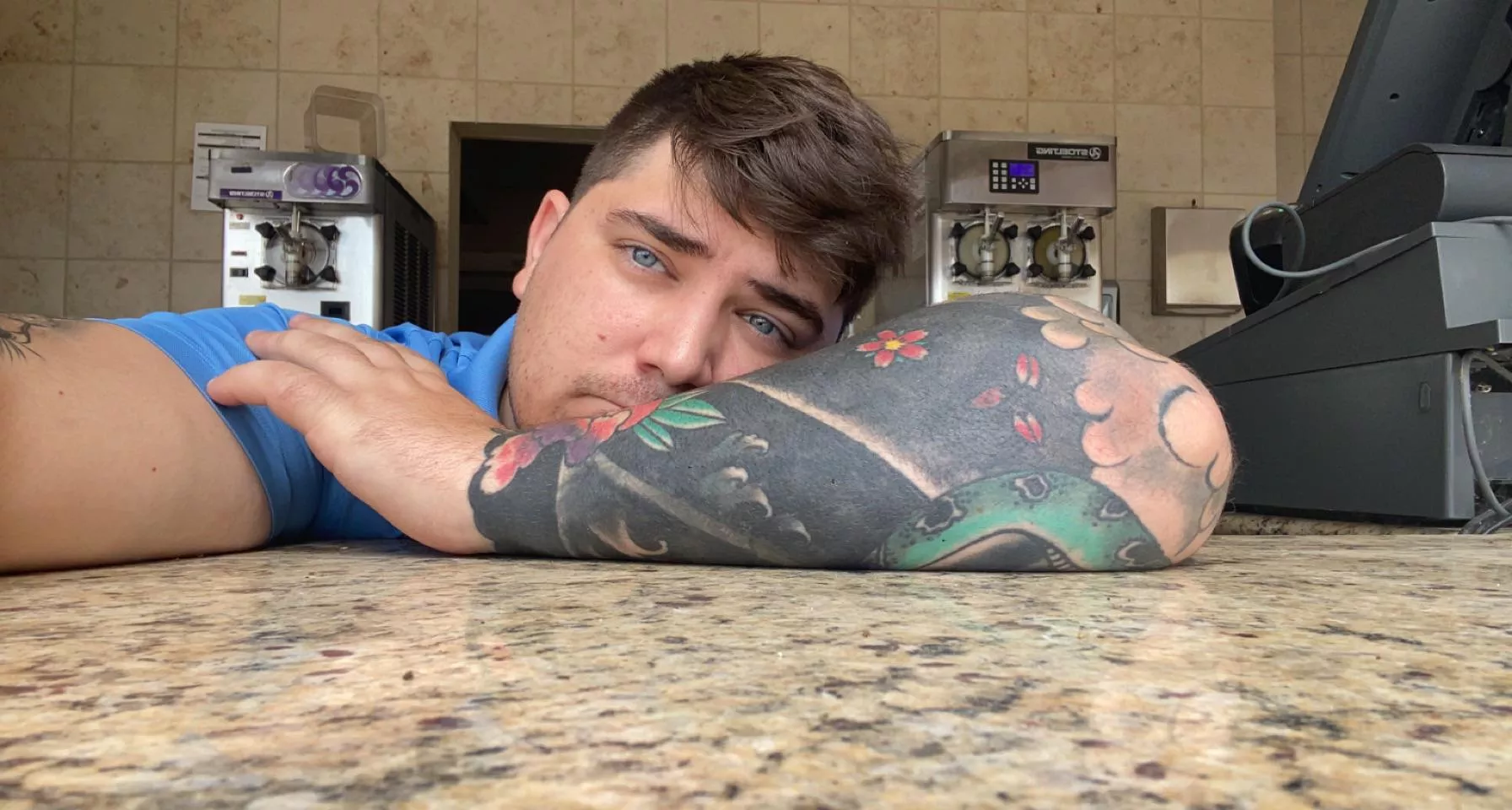 It’s been a long boring day at work, I hope everyone is enjoying their weekend!