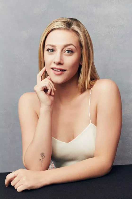 Lili Reinhart is insanely hot, I would love to be only allowed to edge to her so if I cum I will clean it up