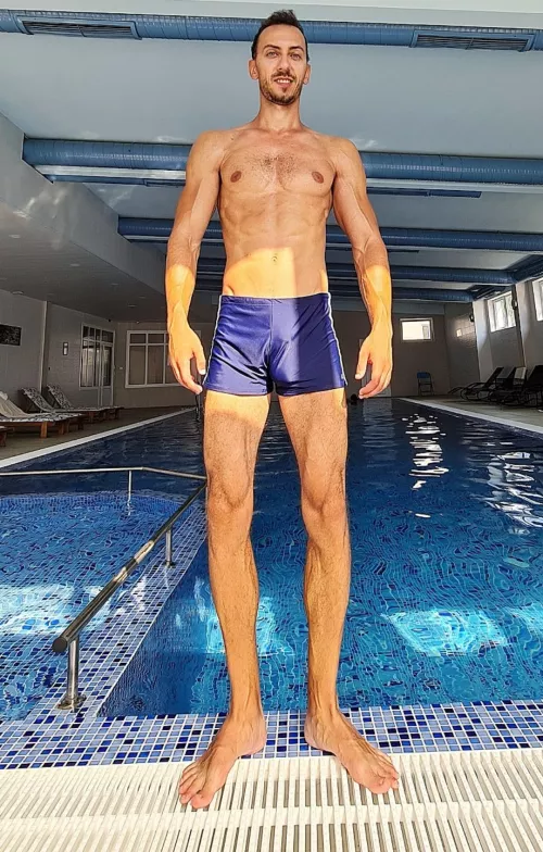 look at my Huge FEET!