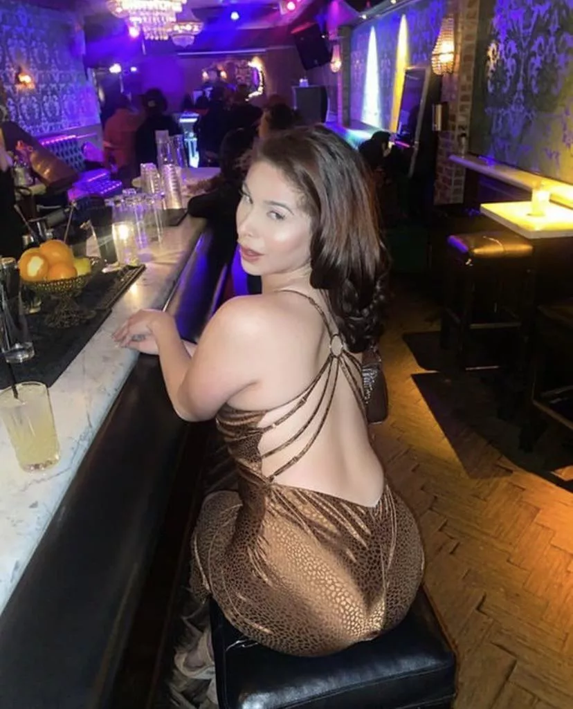 Looking for a topper😉☺️☺️