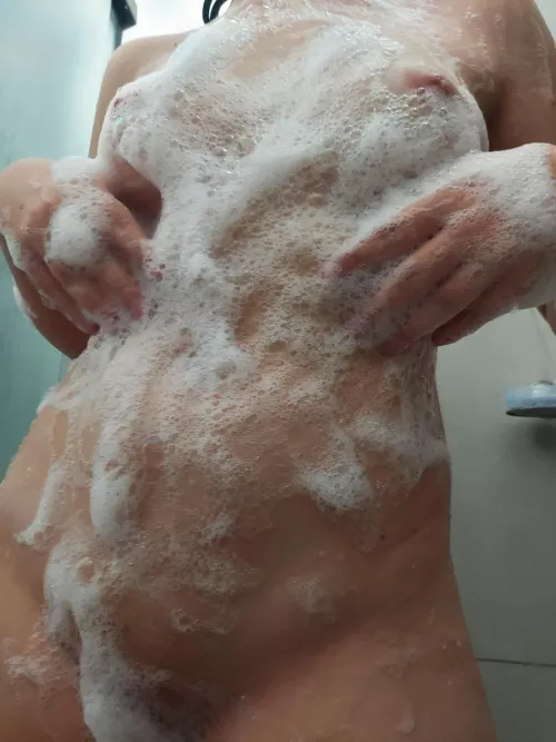 Morning shower 🌄 🚿