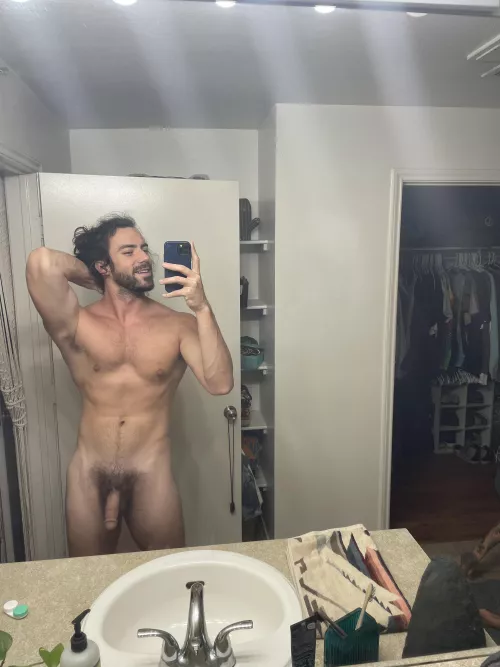 starting off the week the best way I know how to😌