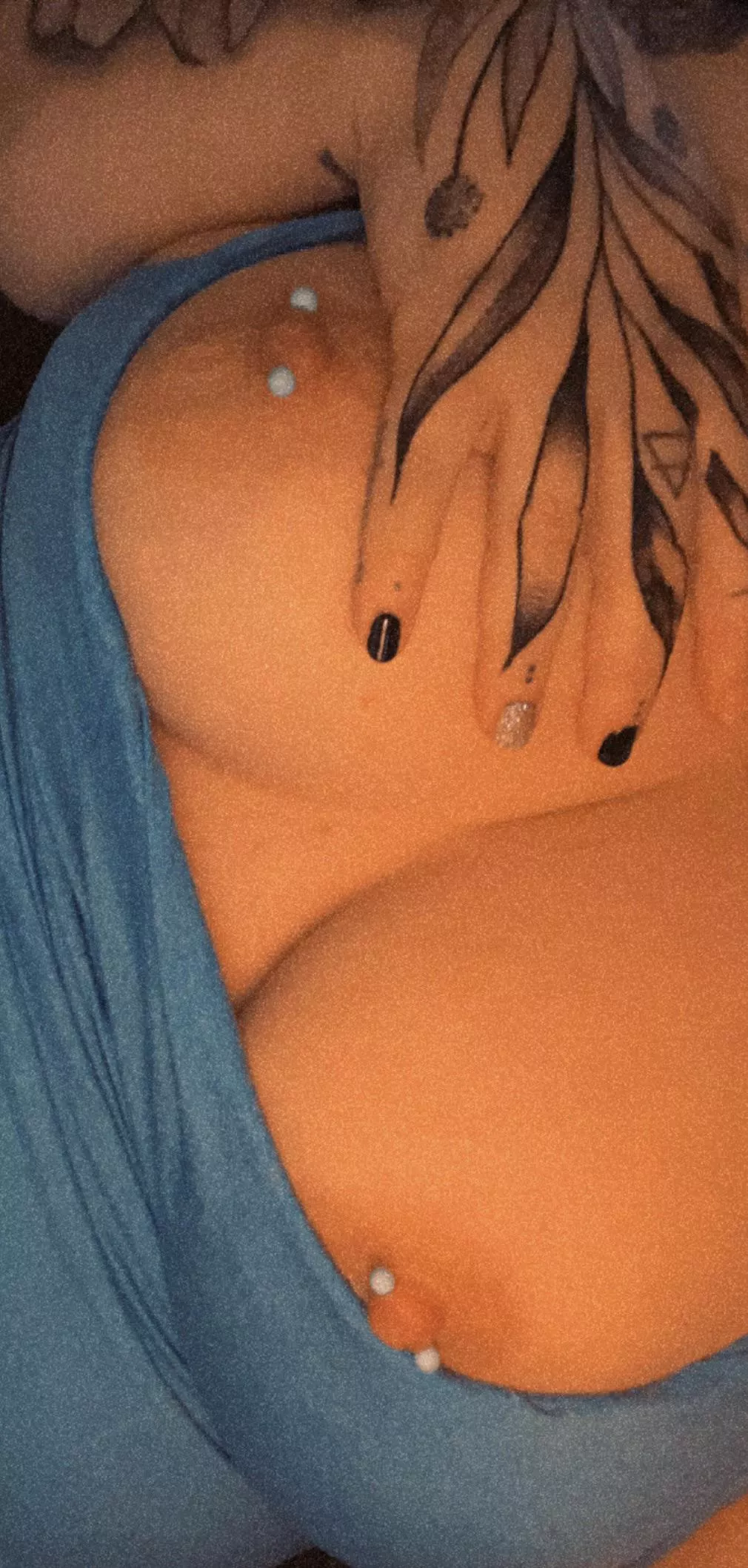 Suck on my tiddies Sunday! β¦ thatβs a thing right ? ππ(F) Suck on my tiddies Sunday! β¦ thatβs a thing right ? ππ(F)