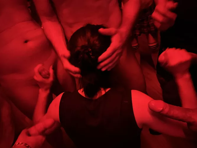 Sucked 17 men and fucked 12 this weekend in Montréal 🥰