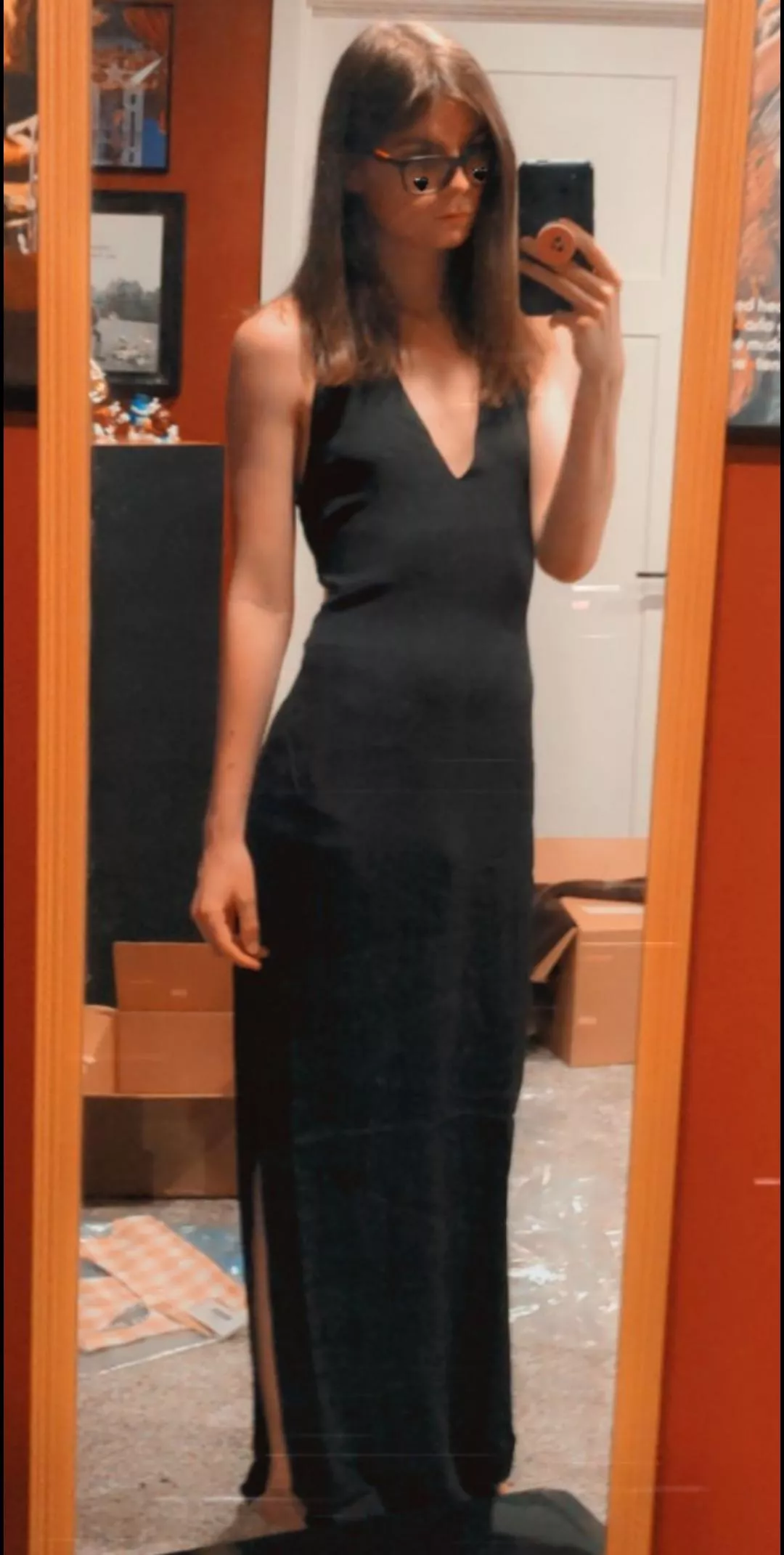 Would I trap you in this dress? 🧐