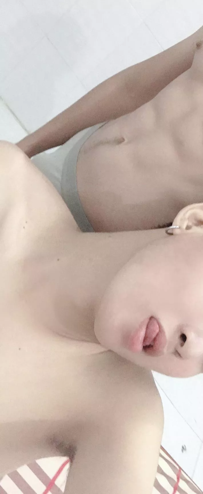 Break up with your boyfriend, I’m bored ❤️