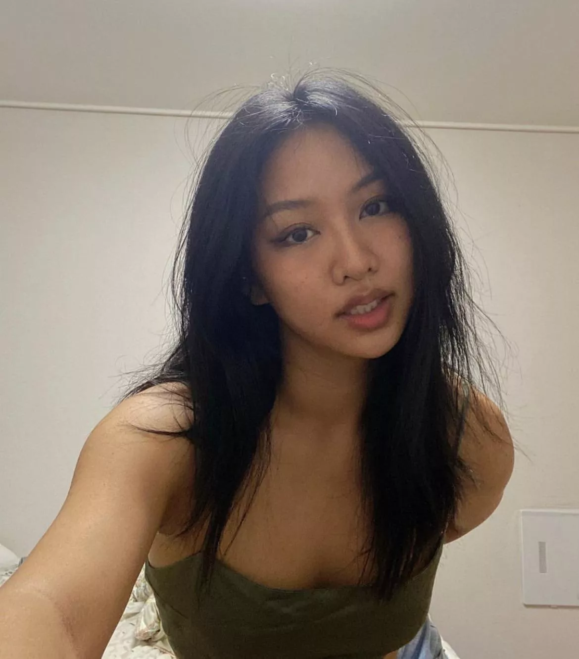 Girl I used to go to school with 😍