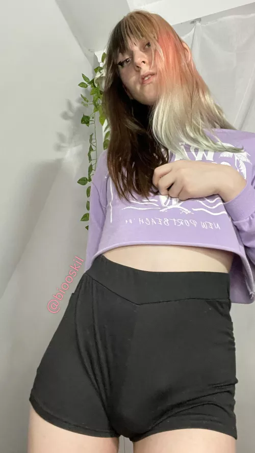 I LOVE going out in this outfit, do you think someone will notice?