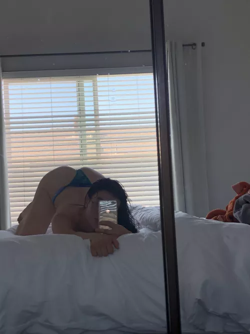 i want you to play with me daddy... im waiting for you