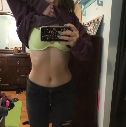 If you like my gf I might have to post more UP