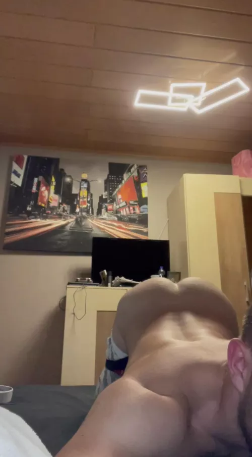 make it clap