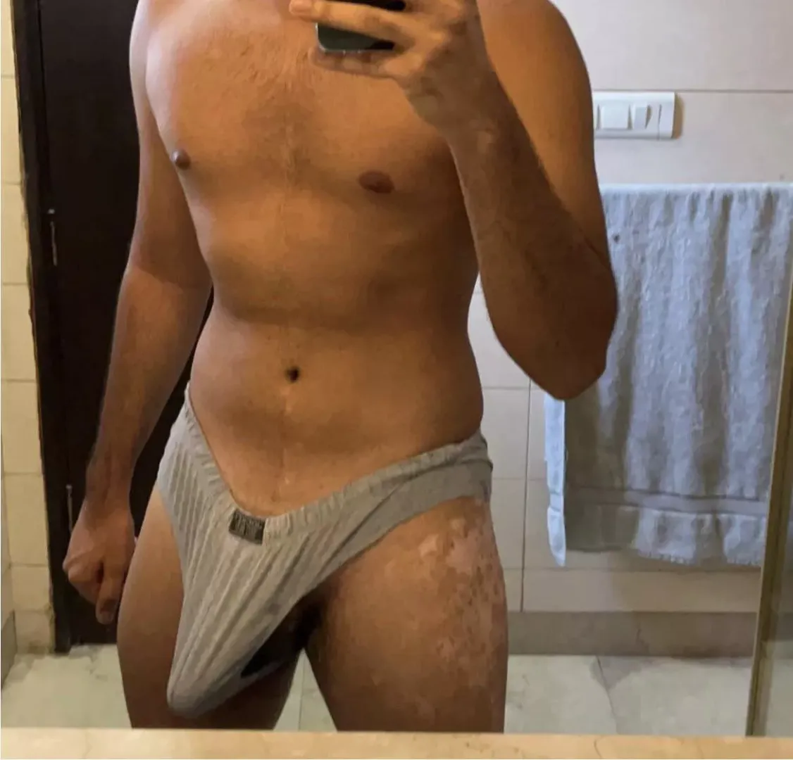 Make sure you see all pics😈 drop in a pm if you wanna see more of my heavy thick veiny uncut teen stud bbc 😈😈