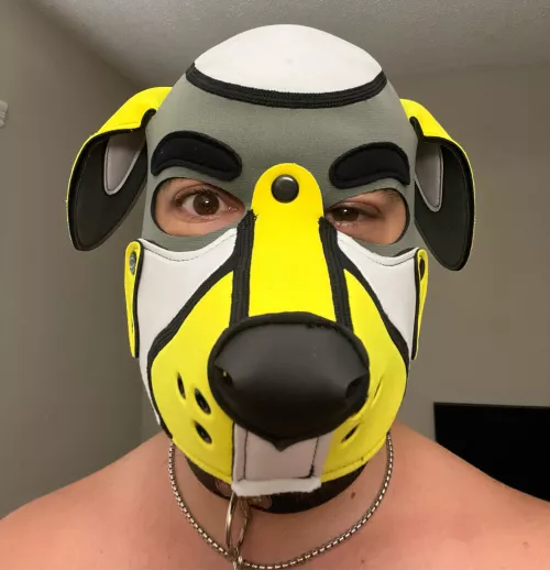 New hood tight around brow and eyeholes. Any tips to give some space for eyelids? It rests strangely and makes it seem like I have a lazy eye.