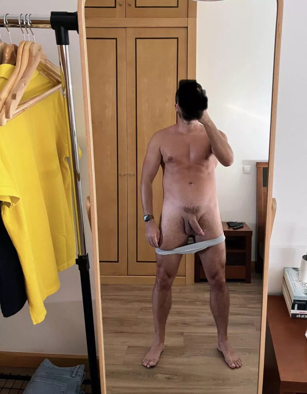 roommate says I’m bigger flaccid than he is hard