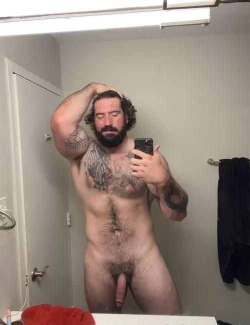 thick dick for your tight holes 😎