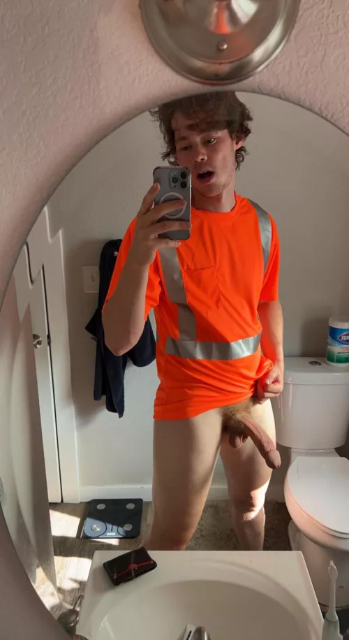 Wearing high vis so you know I’m good with my hands