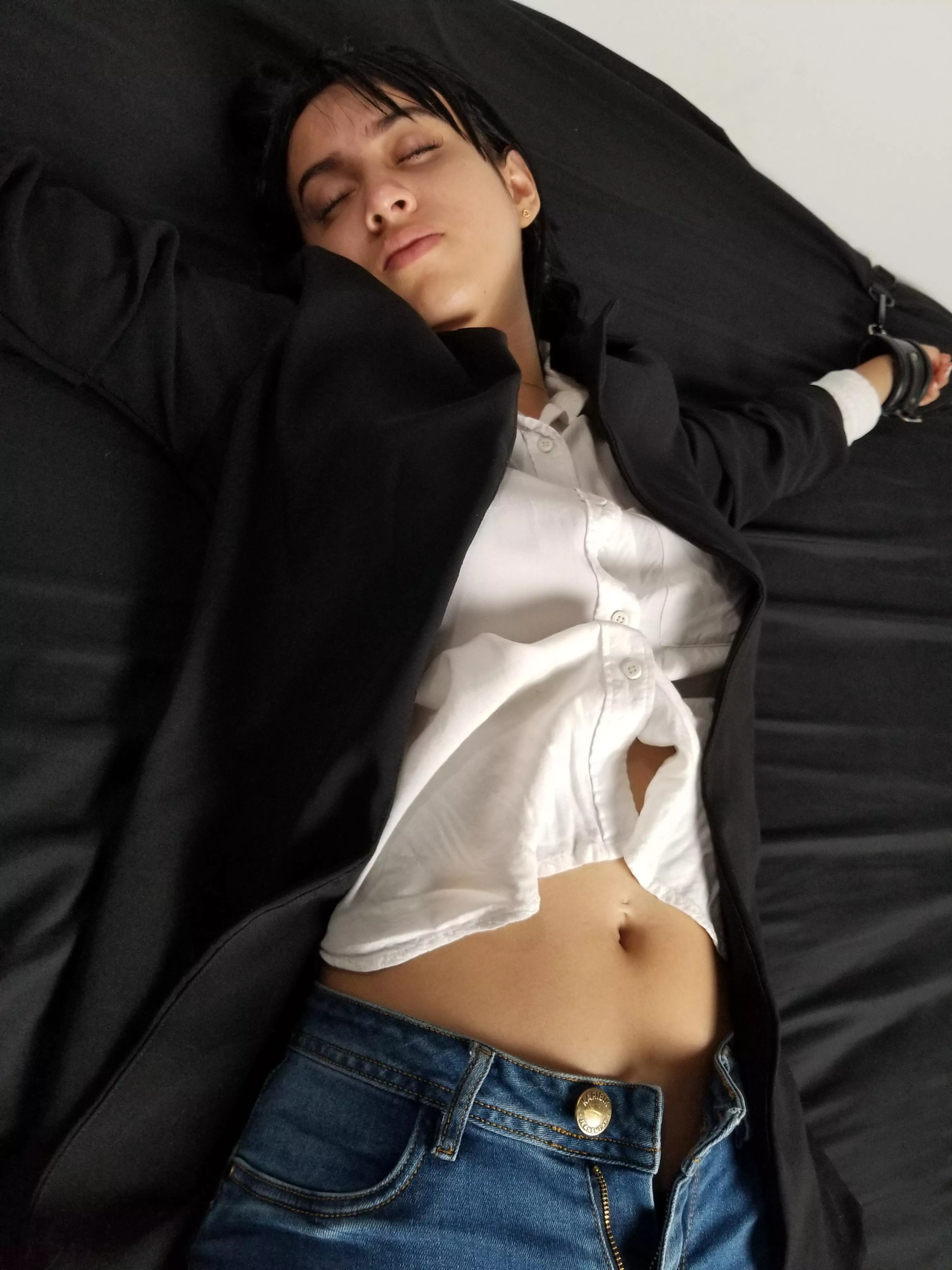 What will you do to my bellybutton? 😳