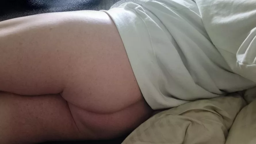 Would you play with my ass? 😋 (22, MtF)