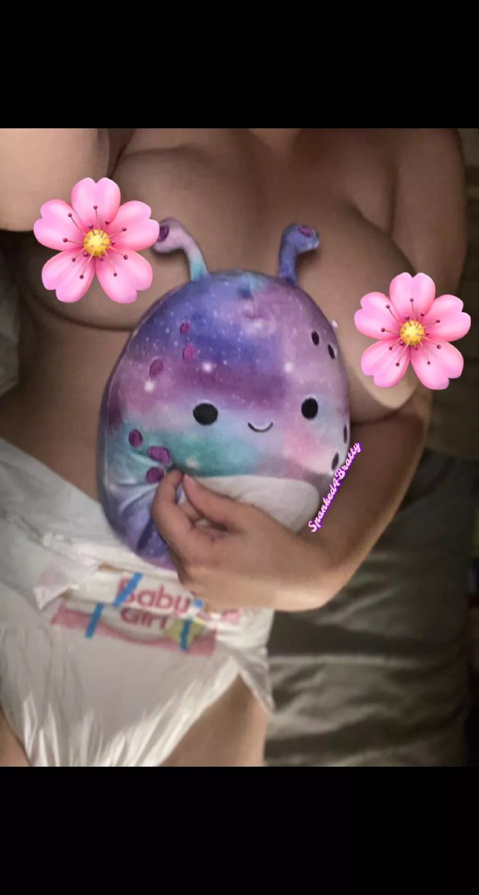 Daxxon says girls on his planet are required by law to be padded!