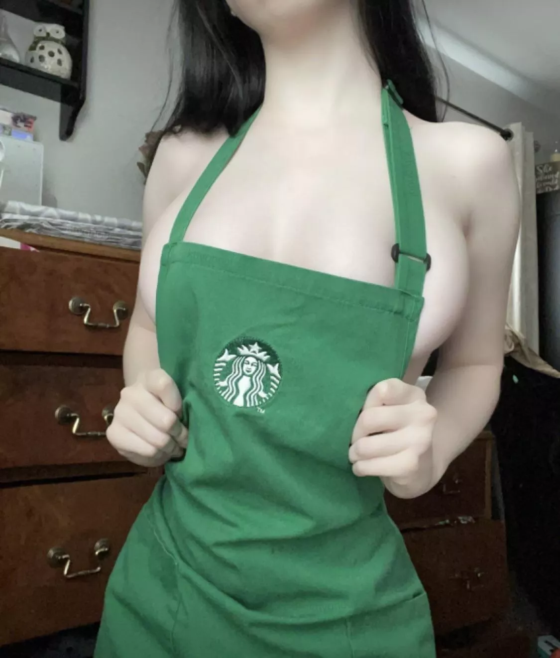 like slutty 18yr olds🥺🥺