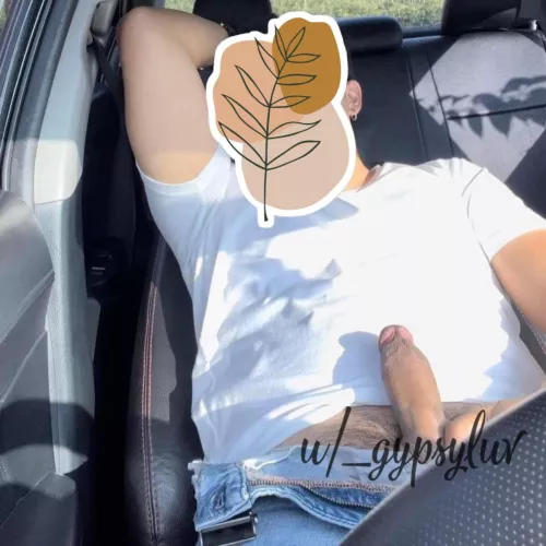 My Sir Vin teasing the hell out of me. Gahdaamn it I wanna sit on my throne! (F)