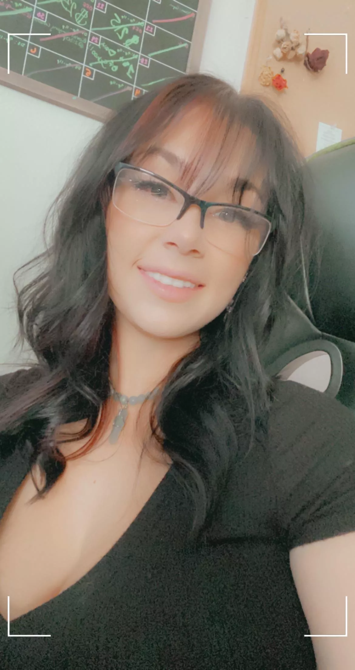 Who wants to have some fun? 😘