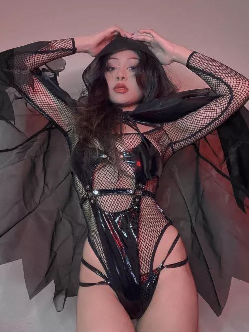 Are you into Asian girls? 😈