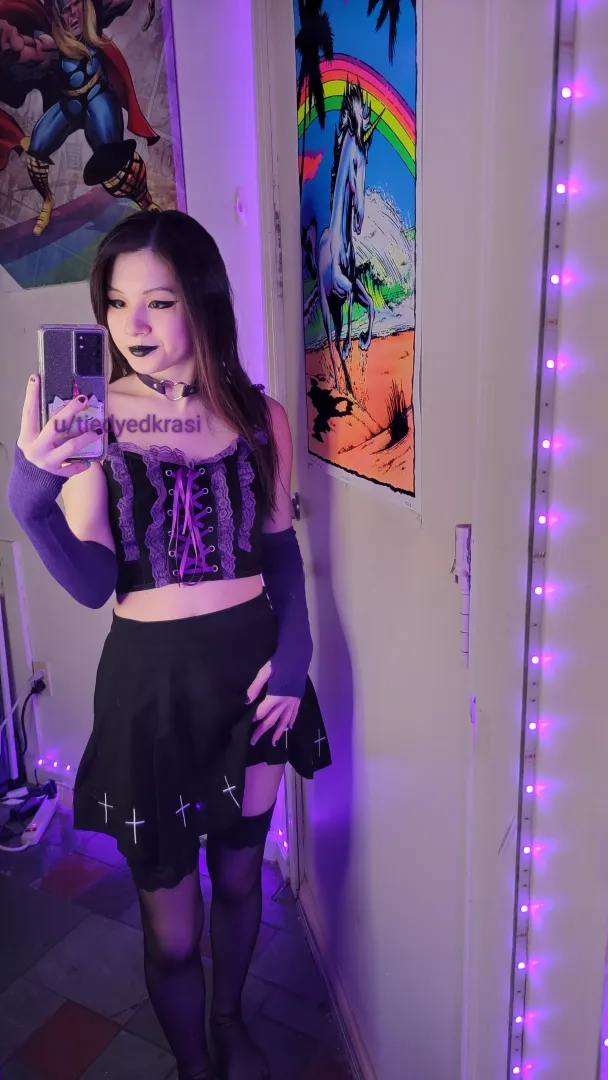 can a cutie like me, despite being goth, turn you on