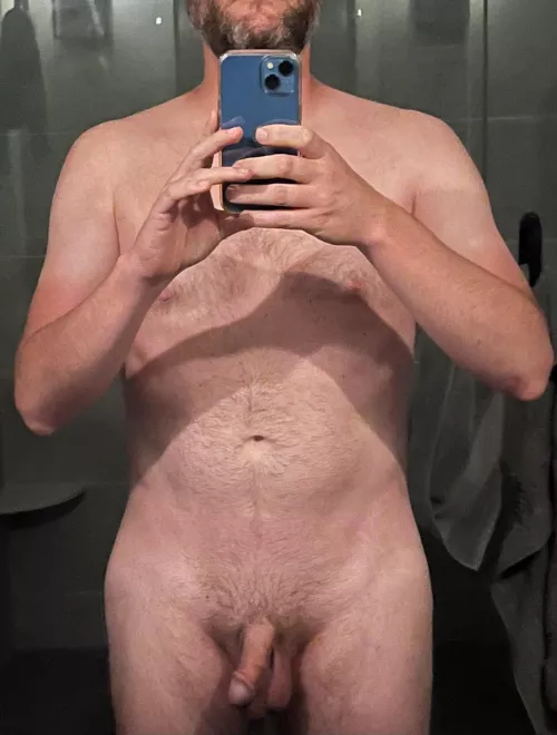 Daddy’s towel must have slipped (46).