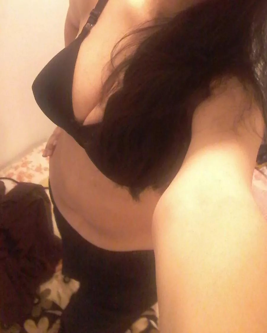 is my wife 🔥🥵?