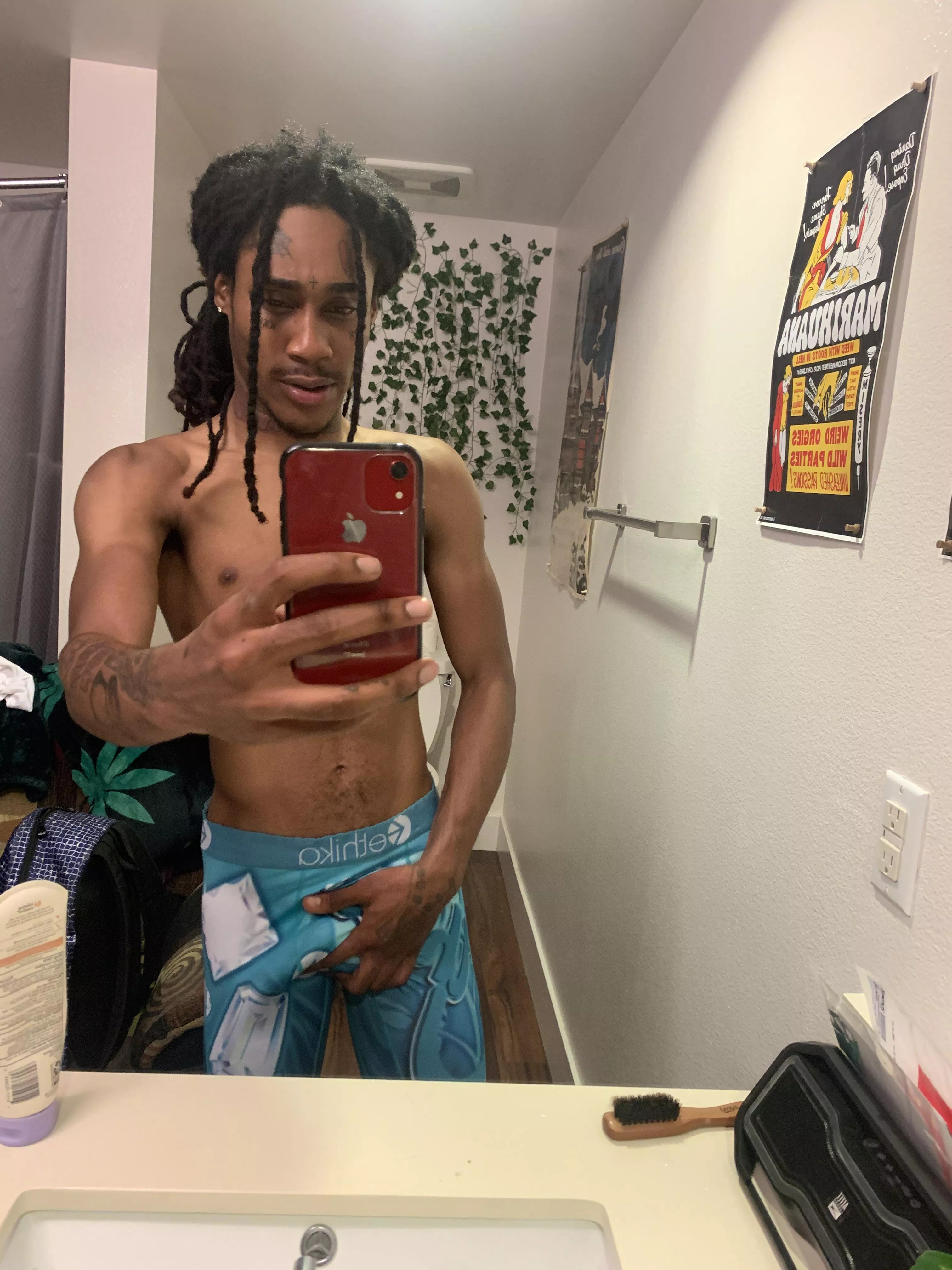 Lmk how long u think it is 😂