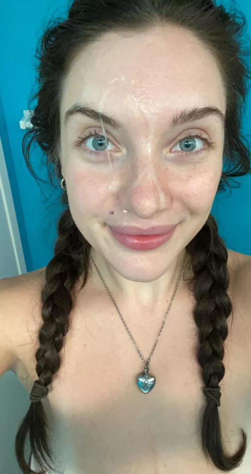 m 27 btu they say cum is good for the skin. Do you think its keeping me looking young? [F][OC]